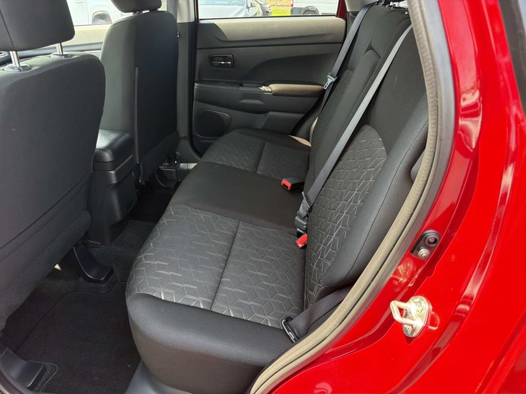 Used 2024 Mitsubishi Outlander Sport AWD image 15