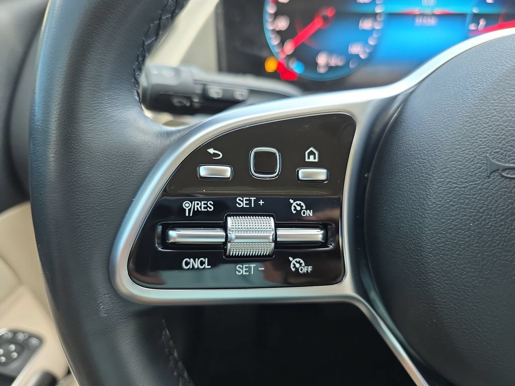 Certified 2022 Mercedes-Benz GLA 250 4MATIC image 20