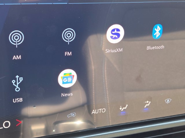 New 2026 Chevrolet Equinox EV LT FWD image 26