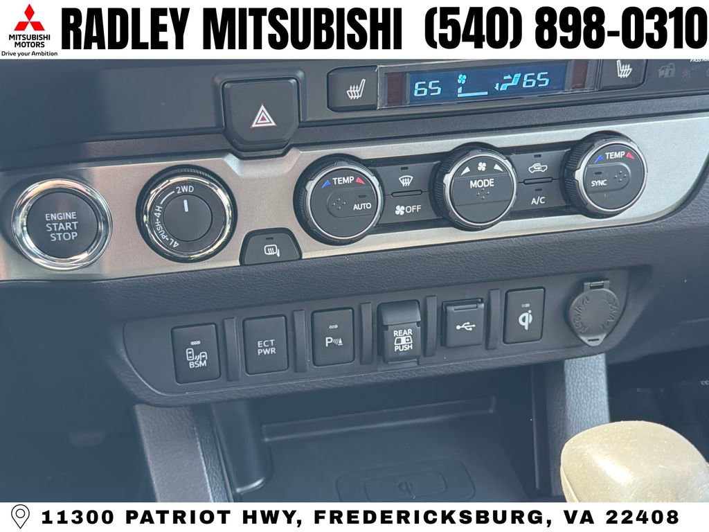 Used 2020 Toyota Tacoma Limited image 9