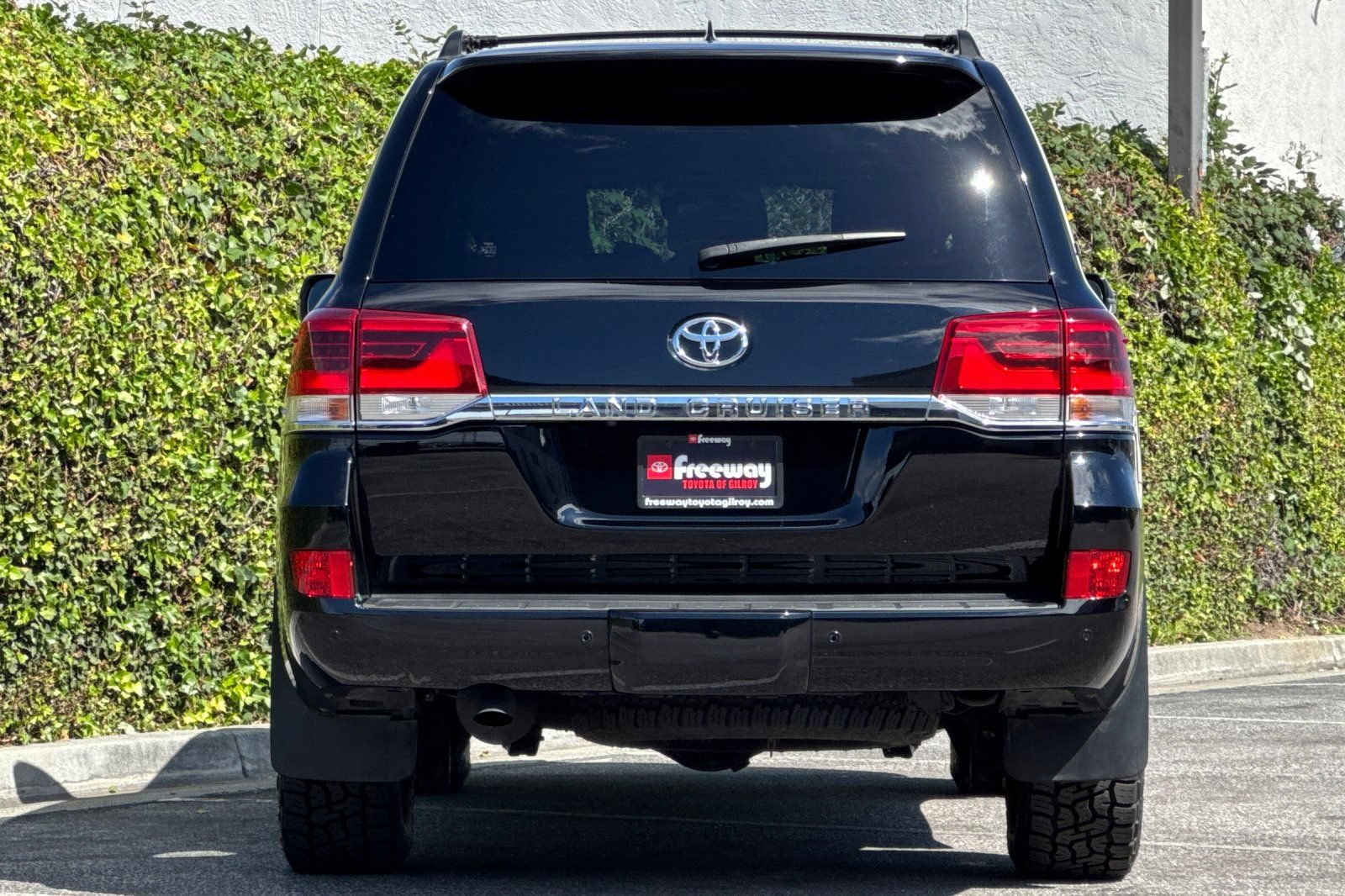 Used 2020 Toyota Land Cruiser Heritage Edition AWD/4WD image 5