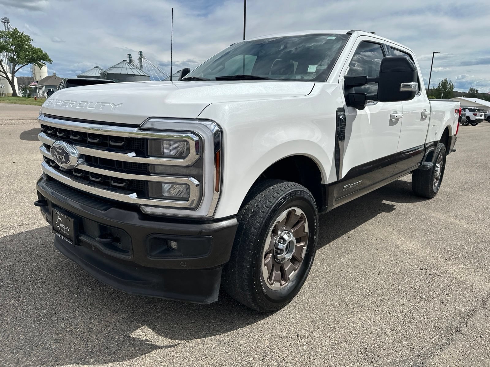 Used 2024 Ford F250 King Ranch w/ FX4 Off-Road Package AWD/4WD image 3