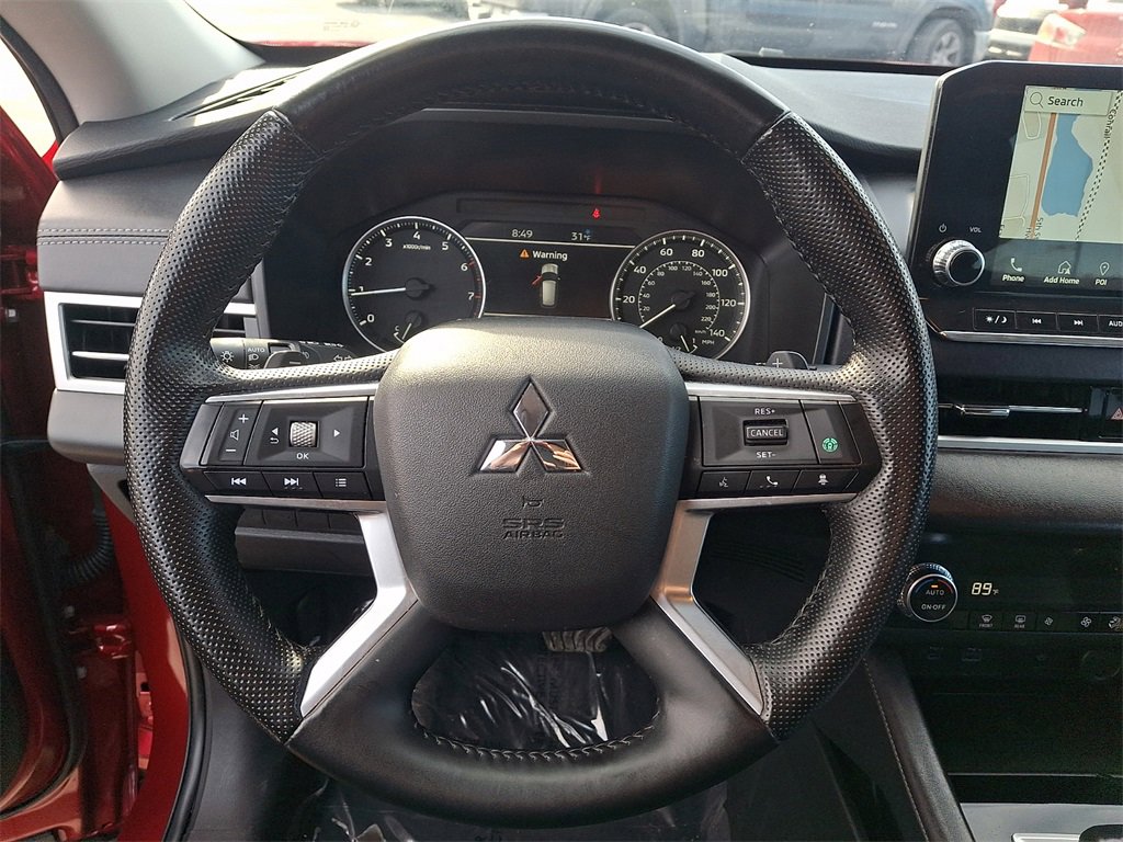 Used 2024 Mitsubishi Outlander SE image 22