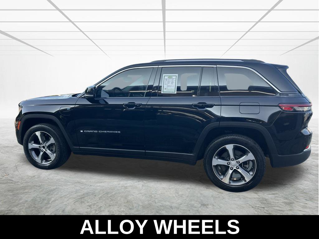 Used 2022 Jeep Grand Cherokee Limited 4xe AWD/4WD image 8