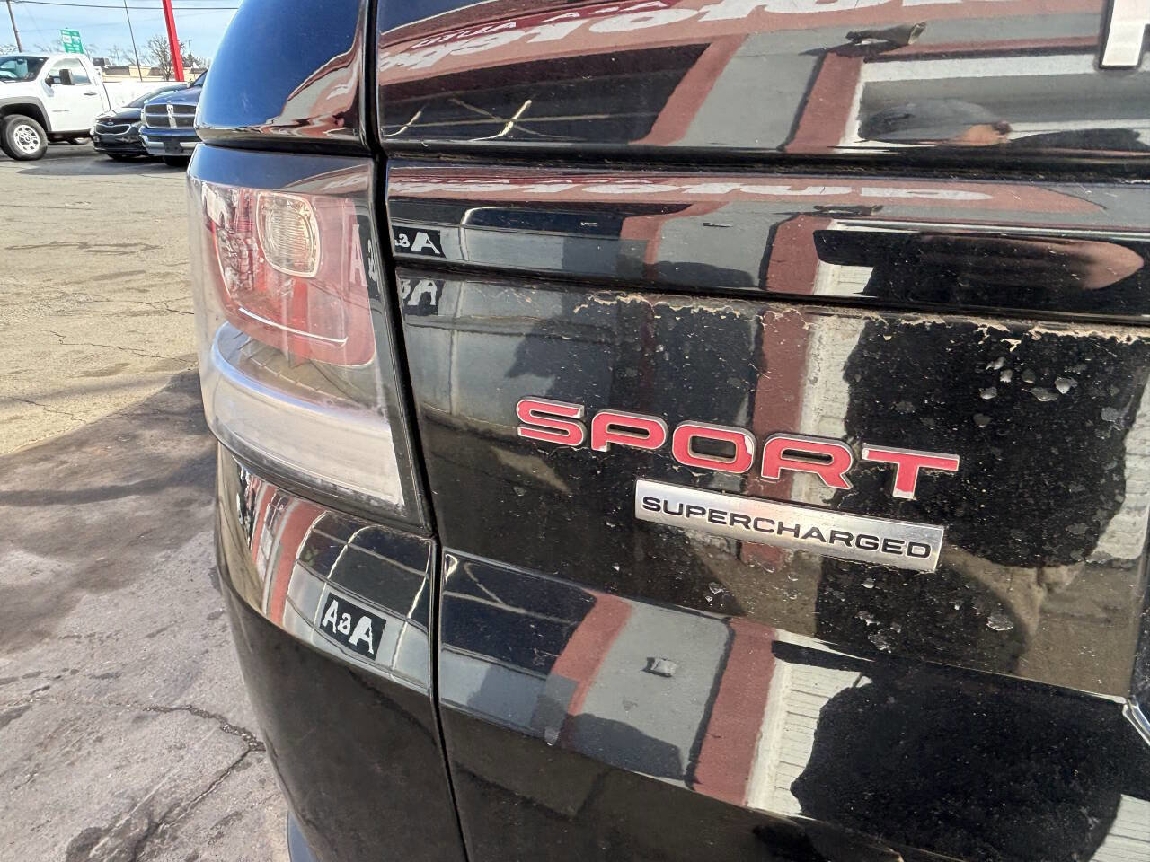 Used 2015 Land Rover Range Rover Sport Supercharged AWD/4WD image 11