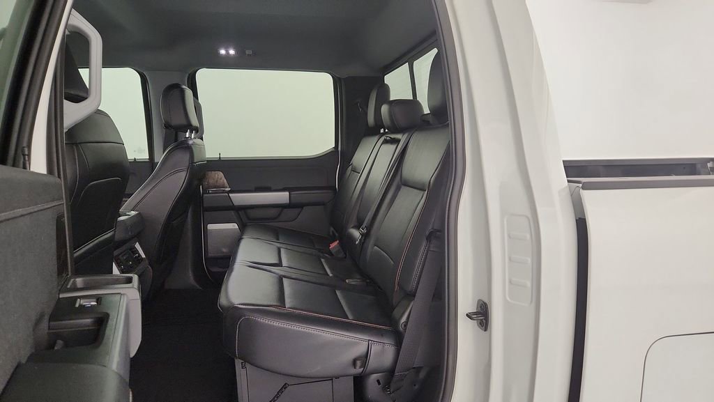 Certified 2024 Ford F250 Lariat w/ Black Appearance Package image 37