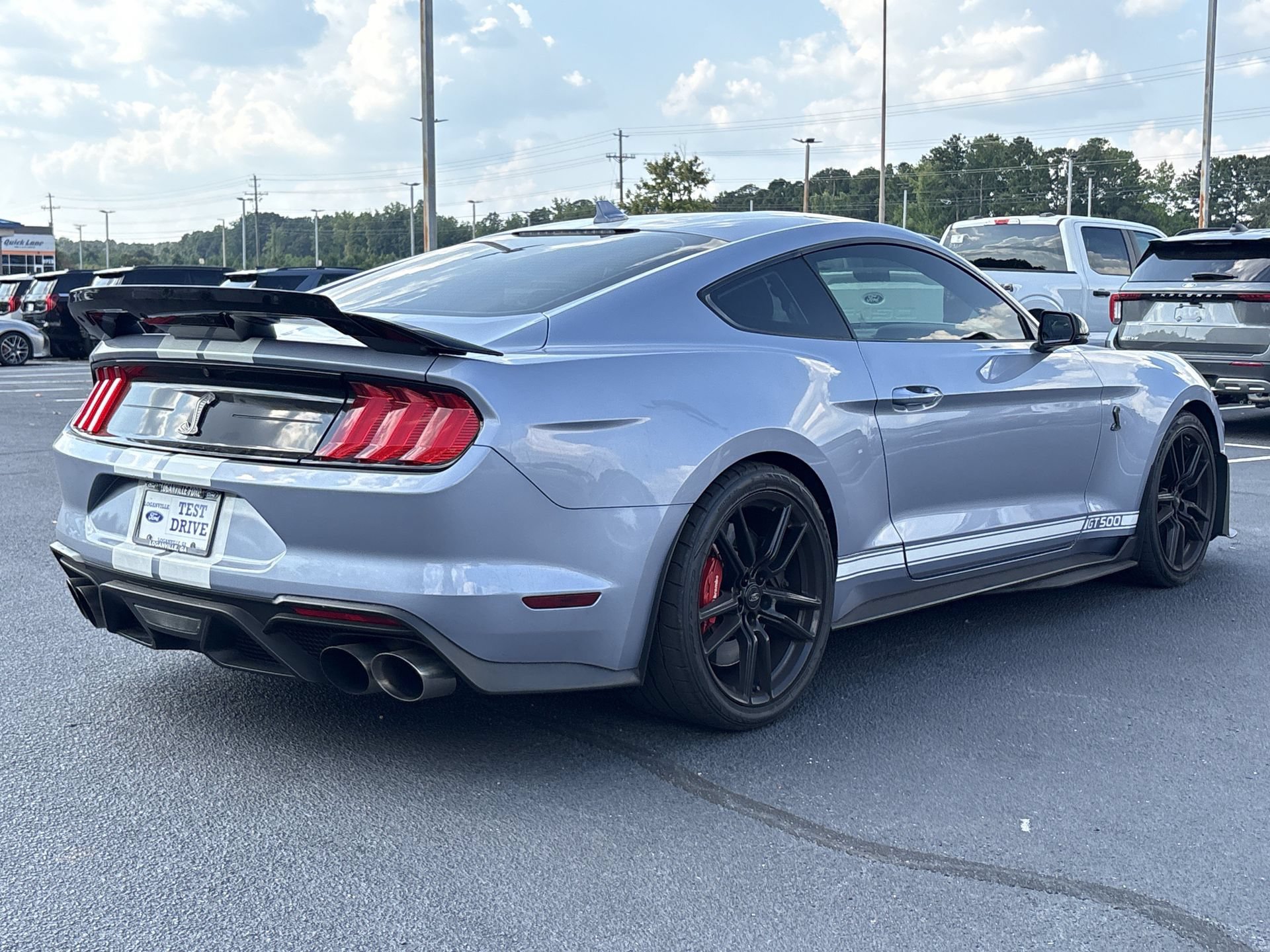 Used 2022 Ford Mustang Shelby GT500 w/ Technology Package RWD image 24