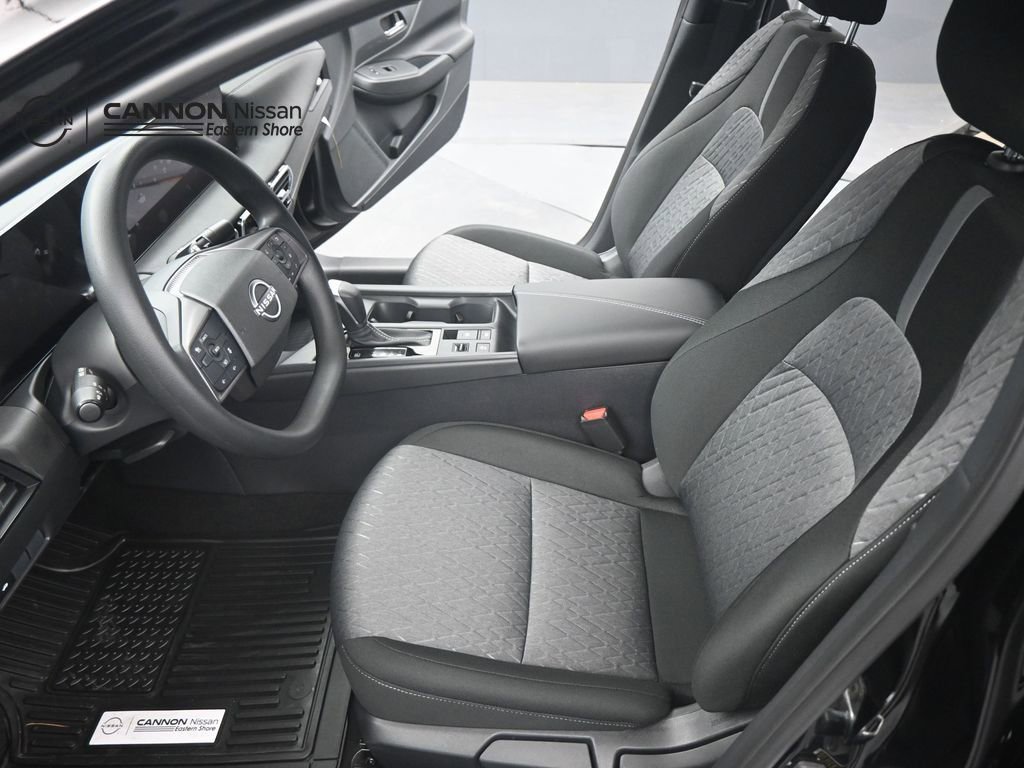 New 2026 Nissan Sentra SV image 9