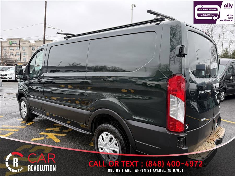 Used 2019 Ford Transit 250 130 Low Roof RWD image 4