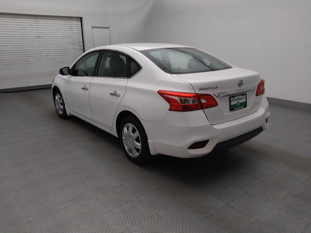 Used 2017 Nissan Sentra S FWD image 5