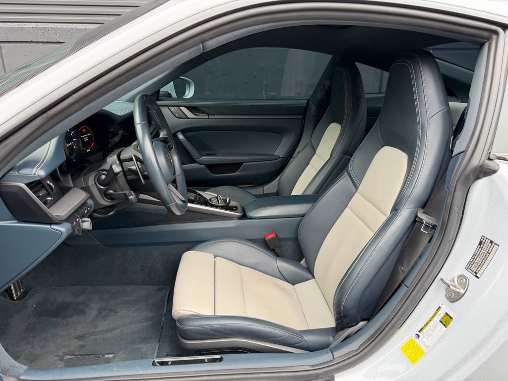 Certified 2023 Porsche 911 Carrera S image 5