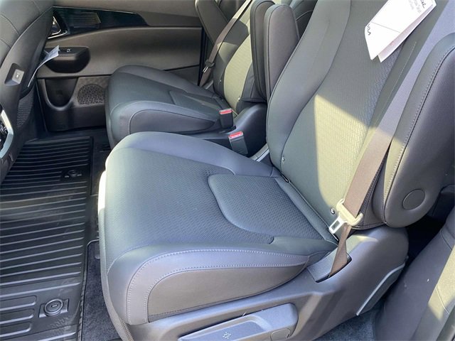 New 2026 Kia Carnival SX Prestige image 10