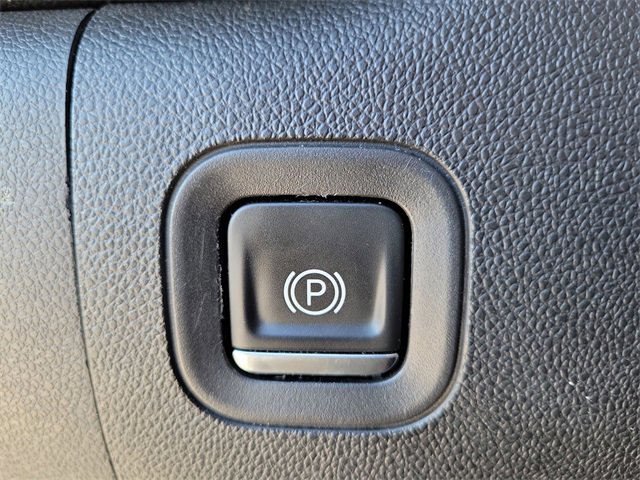 Used 2021 GMC Sierra 1500 AT4 w/ AT4 Premium Package image 28