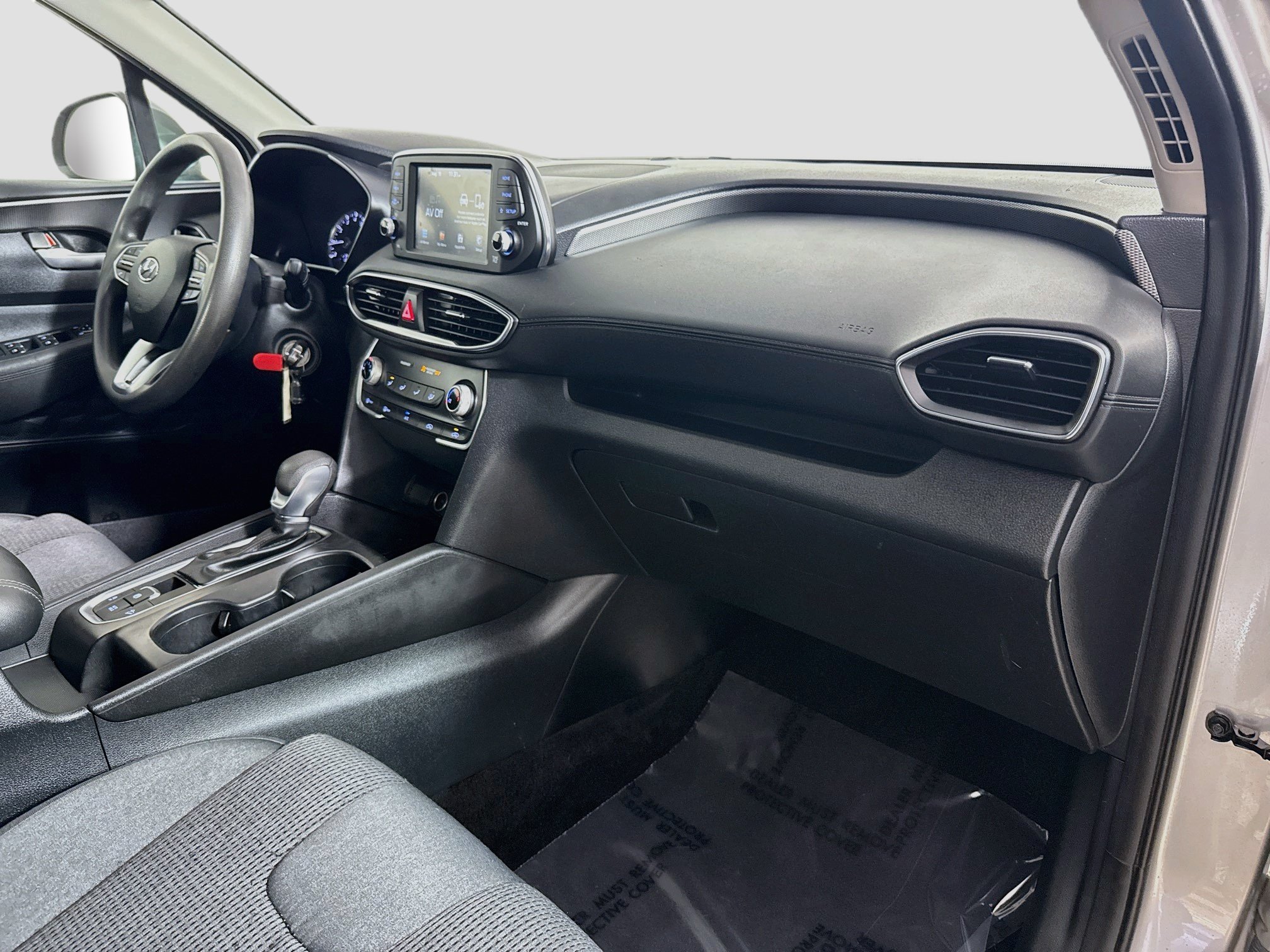 Used 2020 Hyundai Santa Fe SE AWD/4WD image 30
