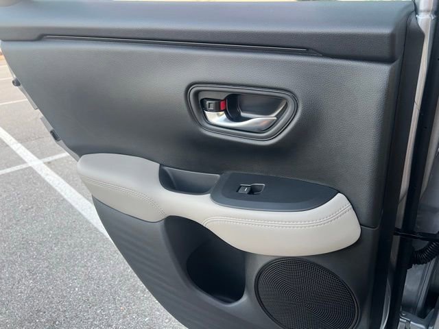 New 2026 Honda HR-V LX image 28