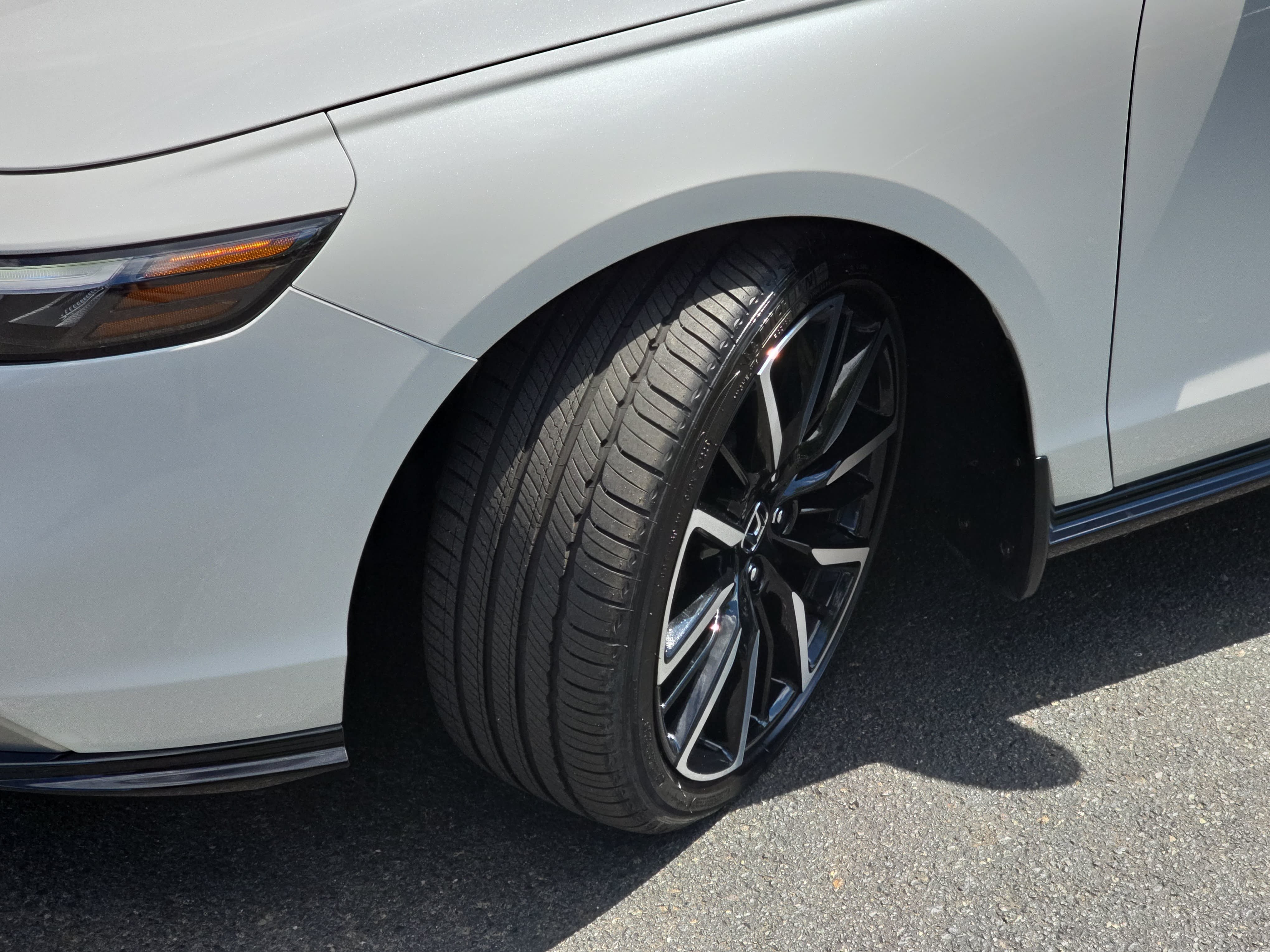 Used 2024 Honda Accord Touring image 33