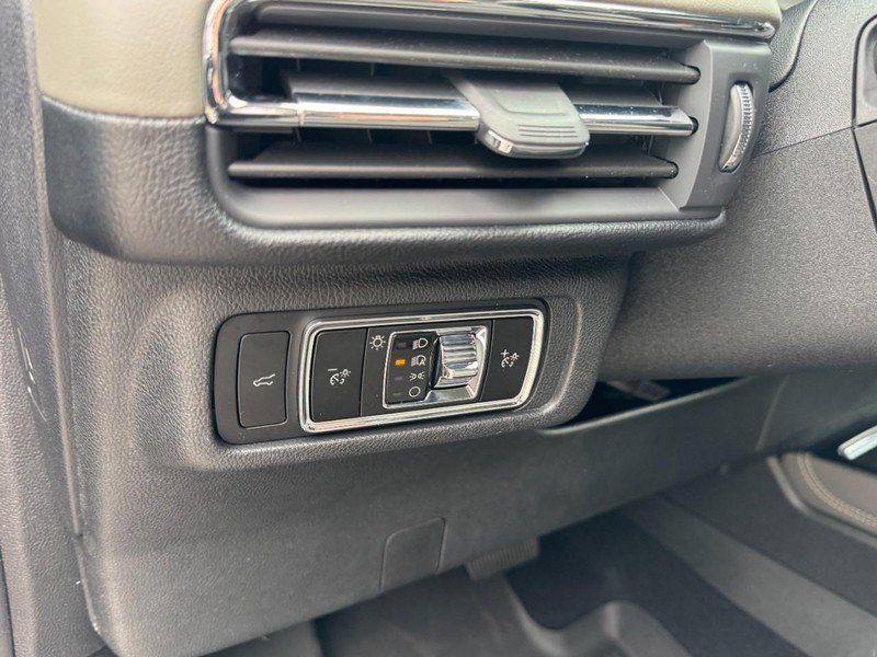 New 2026 Lincoln Corsair Premiere FWD image 14