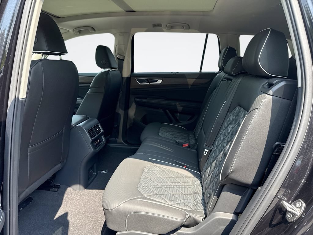 New 2026 Volkswagen Atlas SEL Premium R-Line AWD/4WD image 25