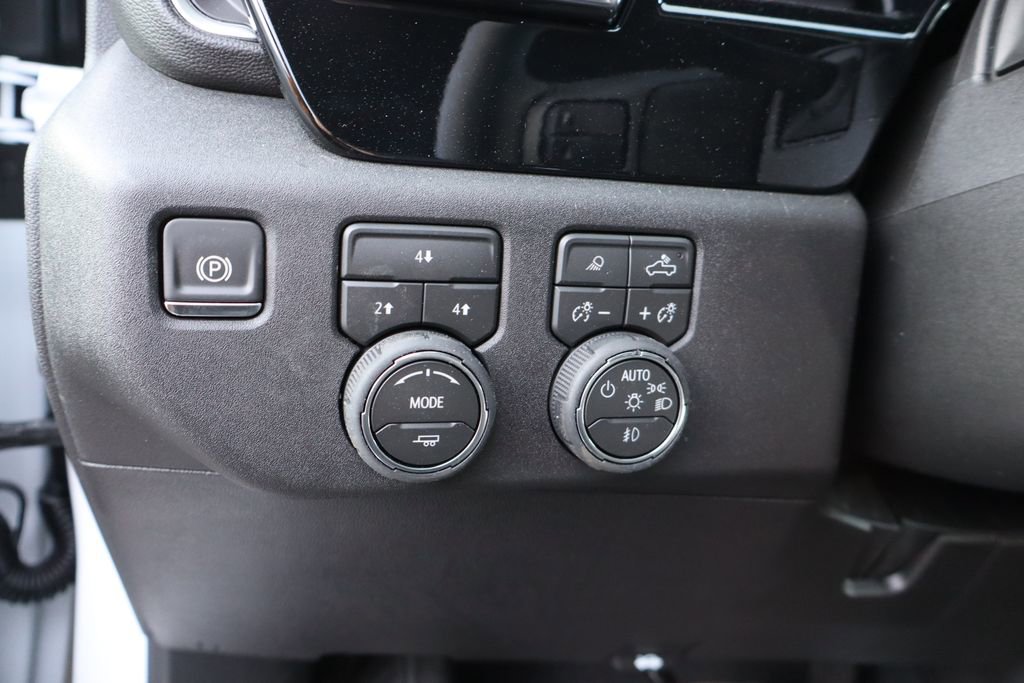 New 2026 Chevrolet Silverado 3500 LT w/ All Star Edition image 13