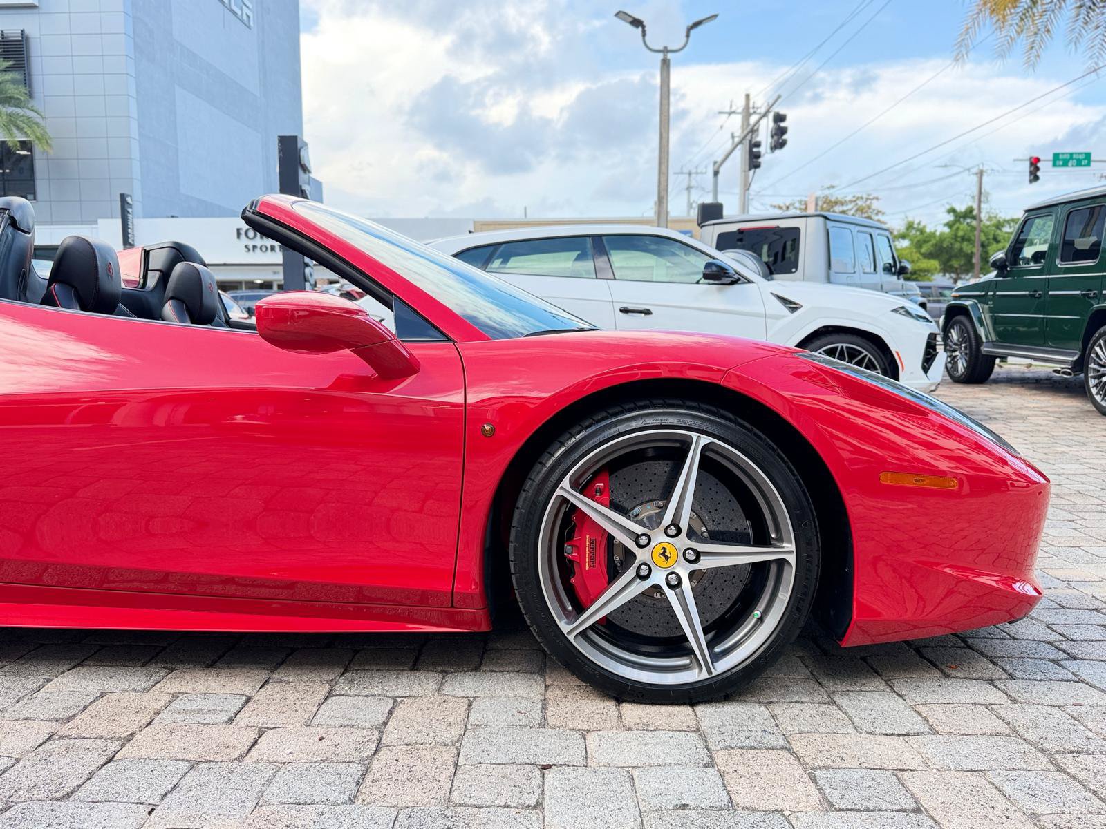 Used 2015 Ferrari 458 Spider RWD image 29