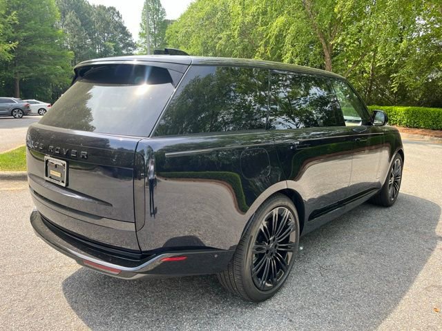 Certified 2026 Land Rover Range Rover Long Wheelbase SE AWD/4WD image 9