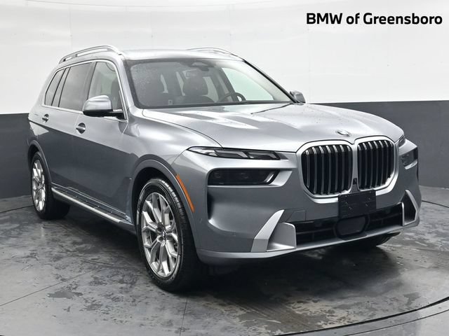 Used 2024 BMW X7 xDrive40i AWD/4WD image 1