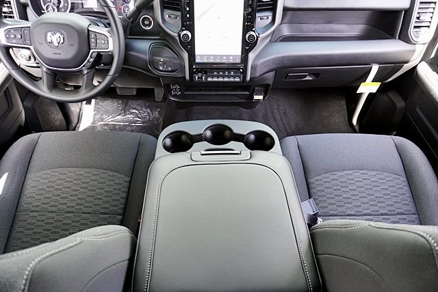 New 2026 RAM 2500 Tradesman AWD/4WD image 27