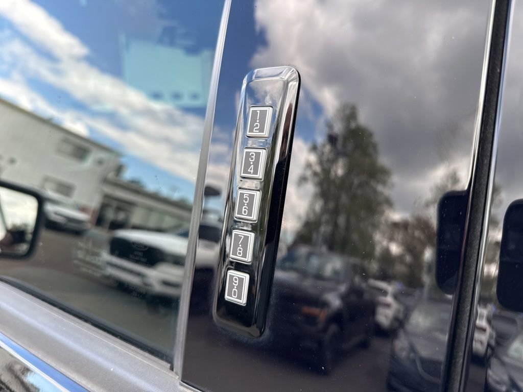 Used 2023 Ford F150 Lariat w/ Equipment Group 502A High image 14