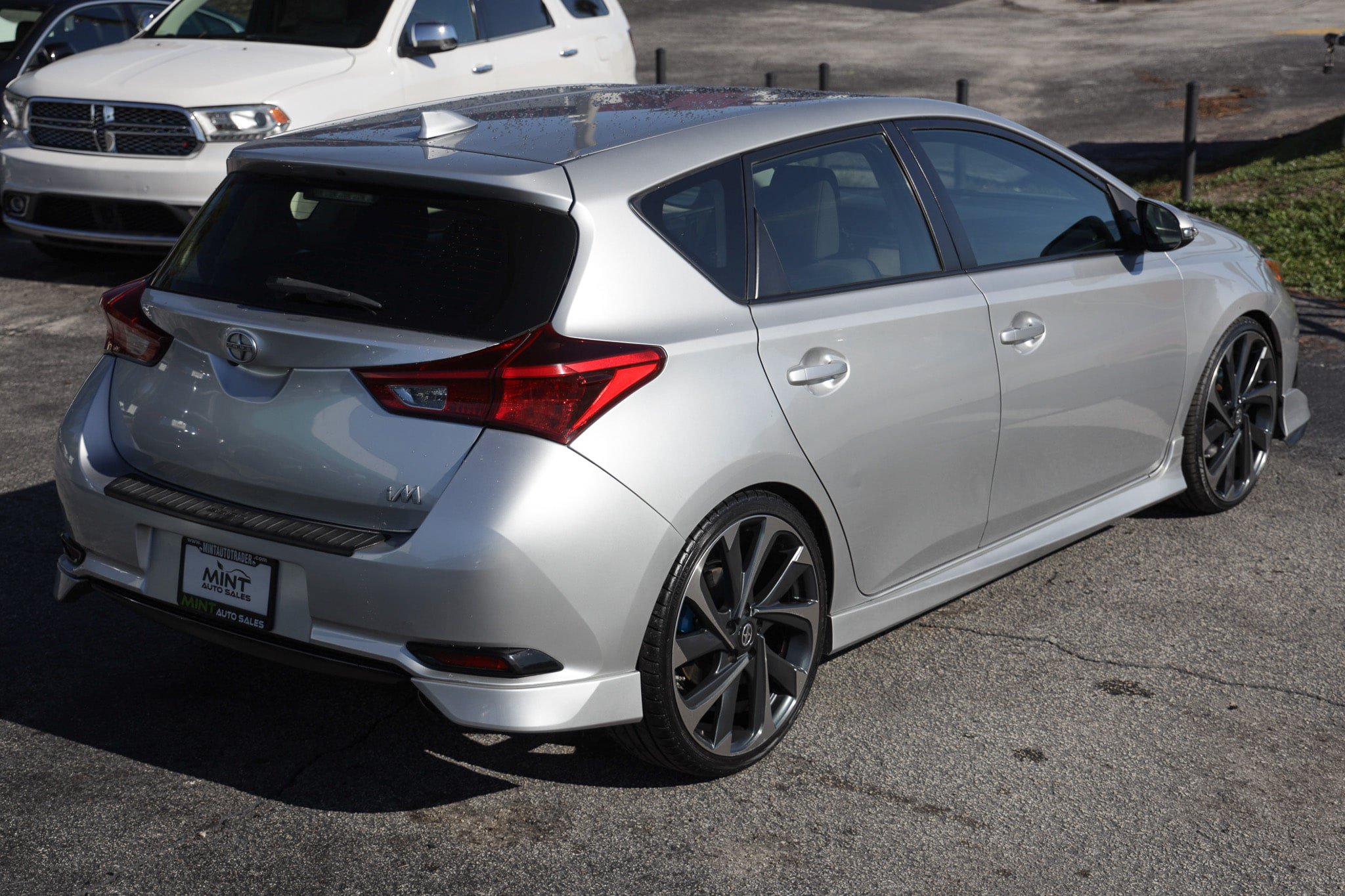 Used 2016 Scion iM FWD image 15