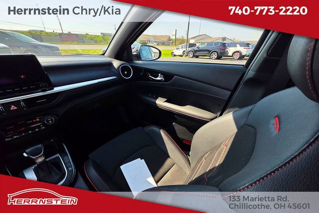 Used 2024 Kia Forte GT FWD image 11