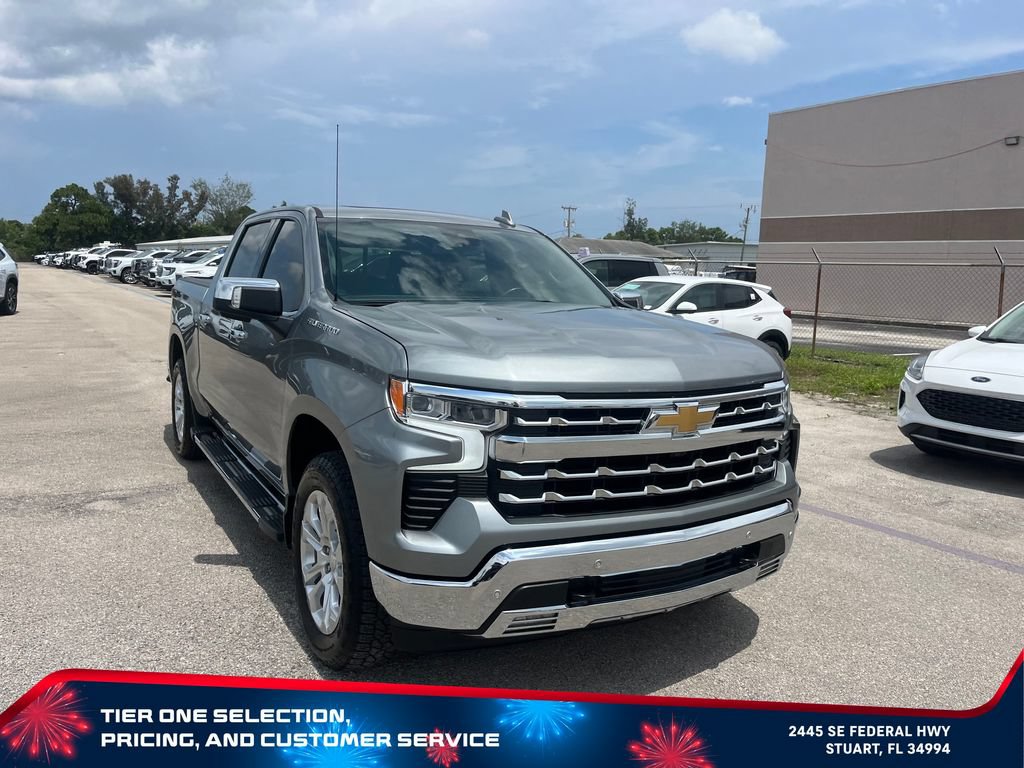 Used 2024 Chevrolet Silverado 1500 LTZ w/ LTZ Premium Package AWD/4WD image 3