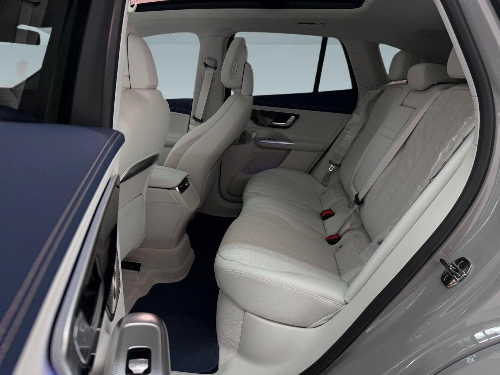 New 2027 Mercedes-Benz EQE 320 4MATIC SUV image 20