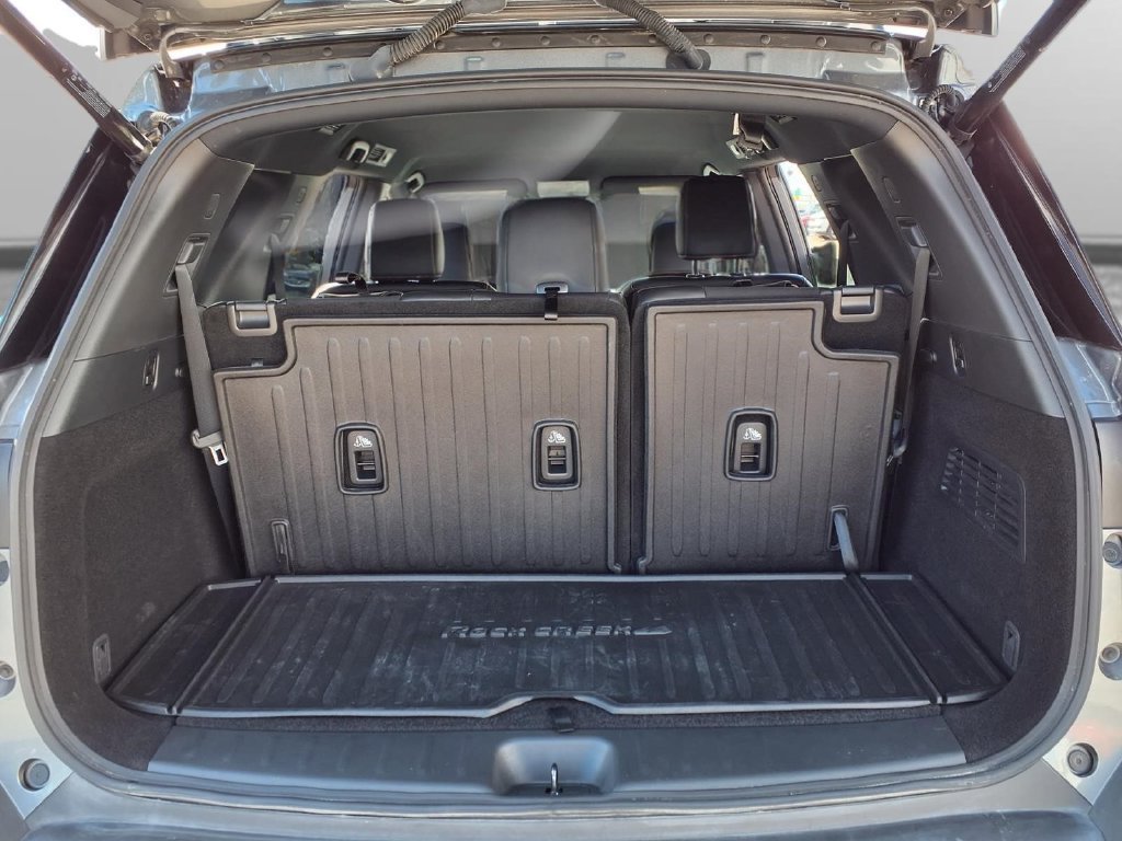 Used 2025 Nissan Pathfinder Rock Creek AWD/4WD image 28
