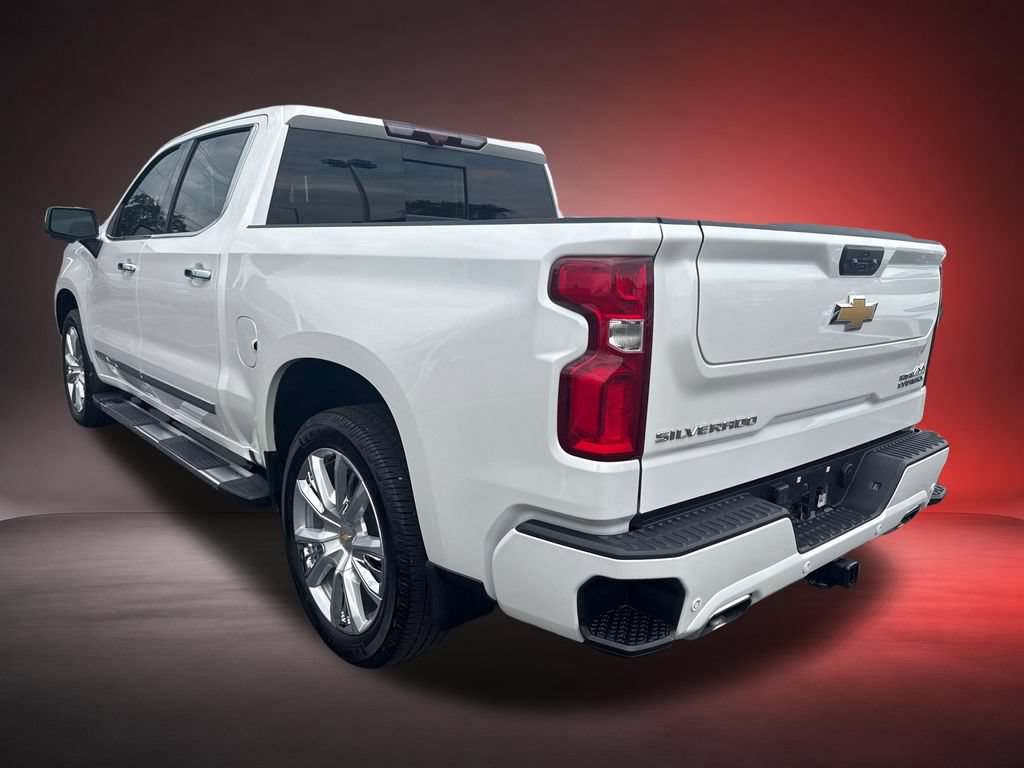 Certified 2024 Chevrolet Silverado 1500 High Country w/ High Country Premium Package AWD/4WD image 6
