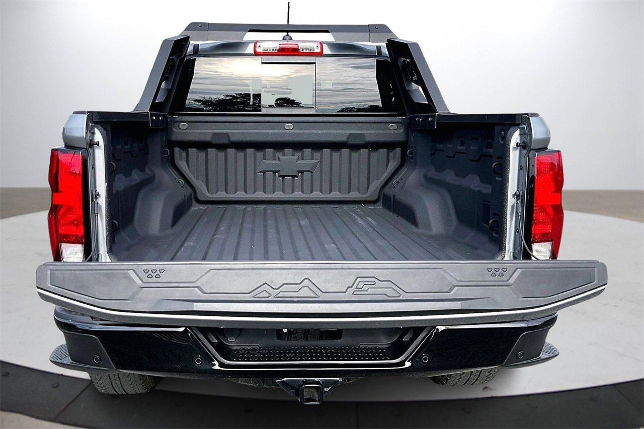 Used 2023 Chevrolet Colorado Trail Boss w/ Technology Package image 24