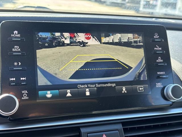 Used 2019 Honda Accord Touring image 32