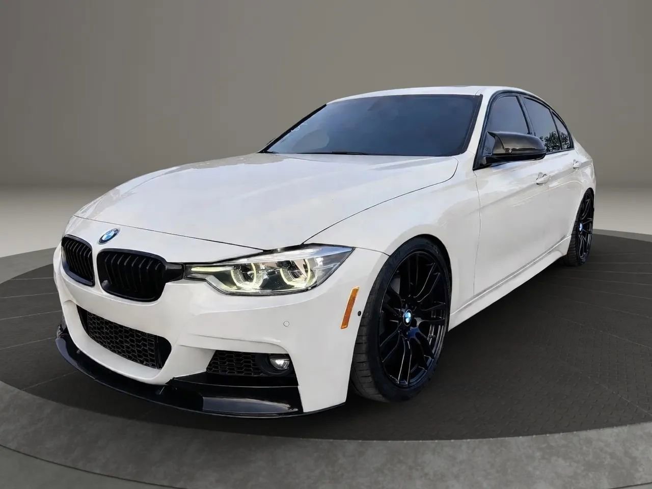 Used 2016 BMW 340i Sedan image 1