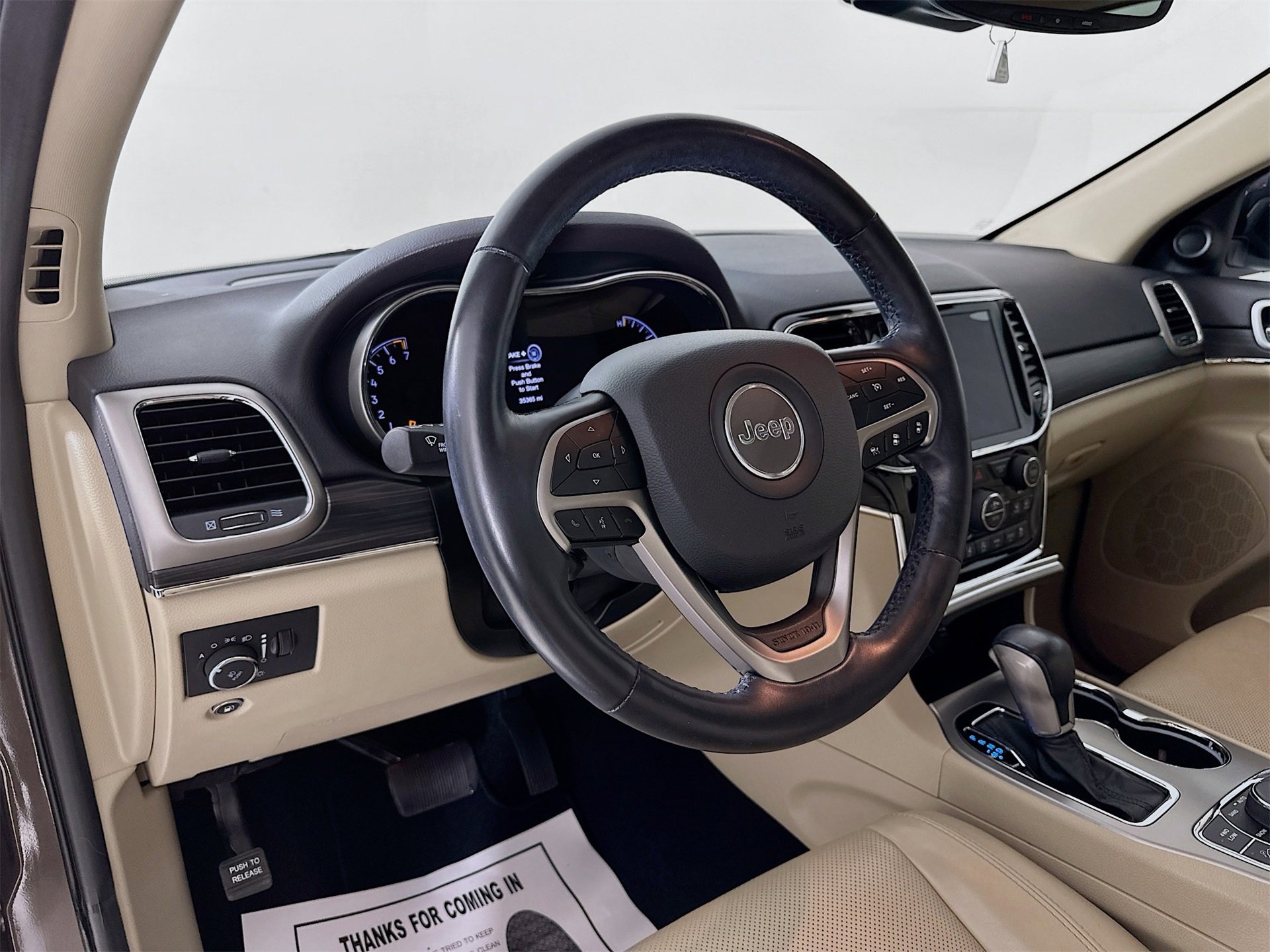 Used 2020 Jeep Grand Cherokee Limited w/ Luxury Group II image 10