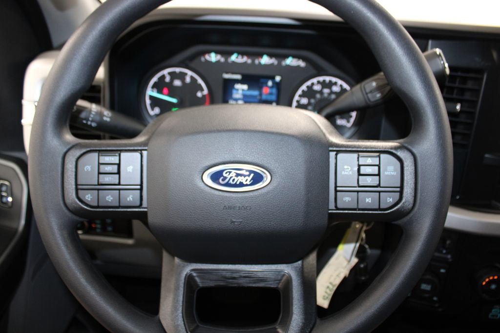 New 2026 Ford F250 XL w/ STX Appearance Package image 31