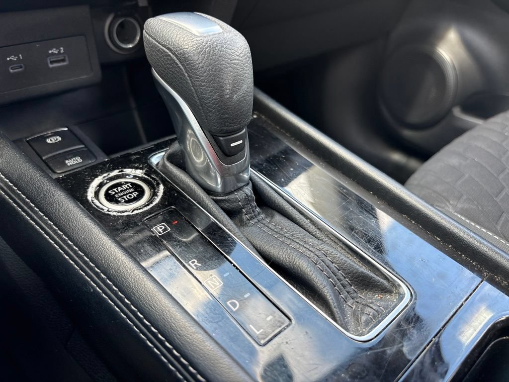 Used 2021 Nissan Kicks SV FWD image 28