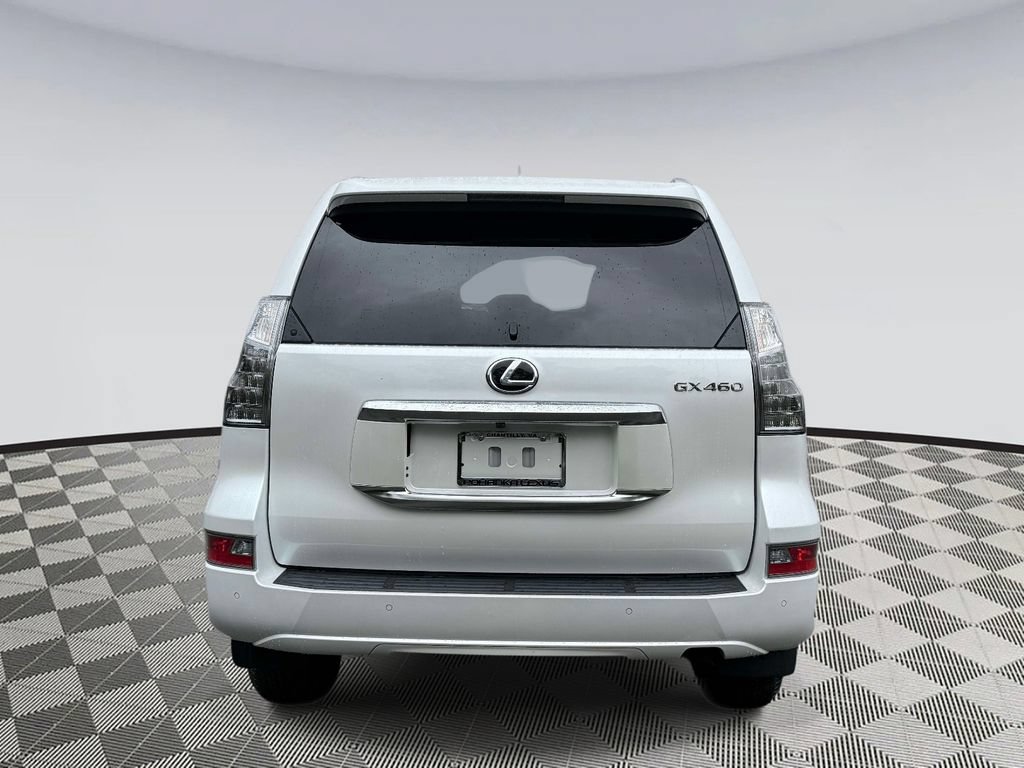 Used 2023 Lexus GX 460 Premium w/ Premium Package AWD/4WD image 3