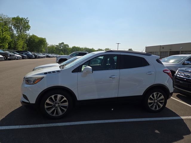 Used 2017 Buick Encore Preferred FWD image 1