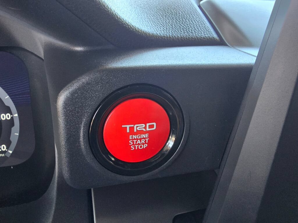 Used 2024 Toyota Tacoma TRD Off-Road AWD/4WD image 29