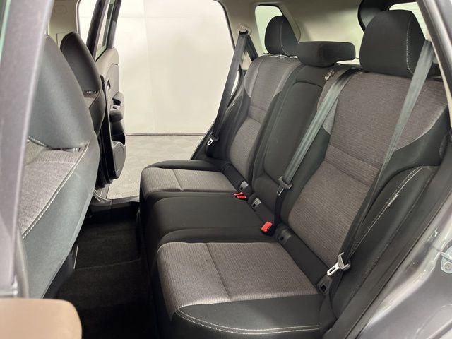 Used 2023 Nissan Rogue SV image 40