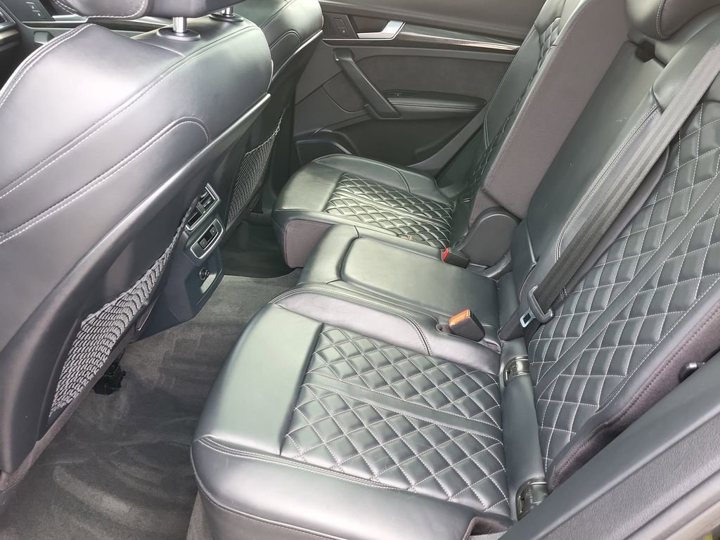 Used 2018 Audi SQ5 Premium Plus w/ Navigation Package AWD/4WD image 11