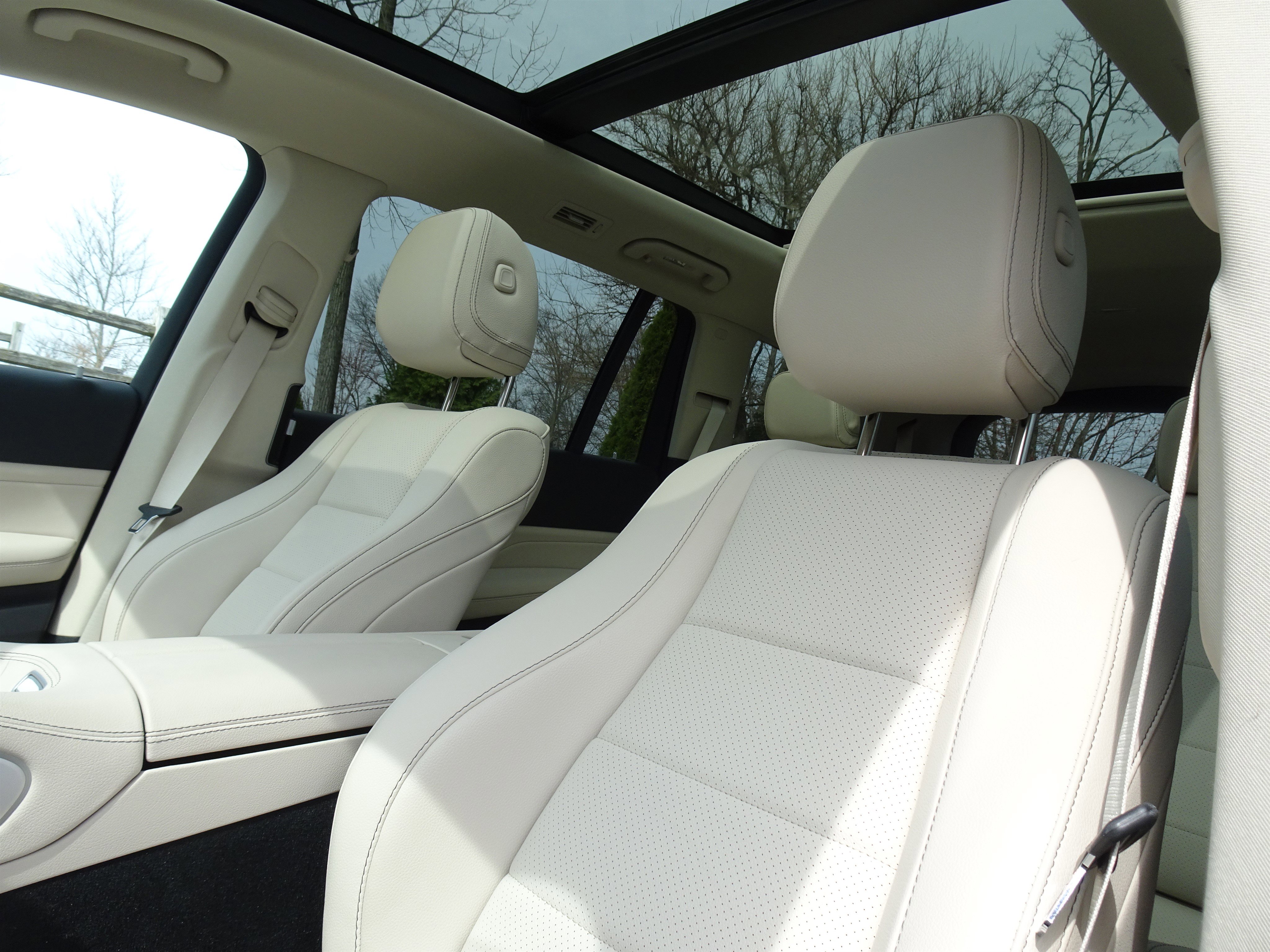 Used 2024 Mercedes-Benz GLS 450 4MATIC image 14