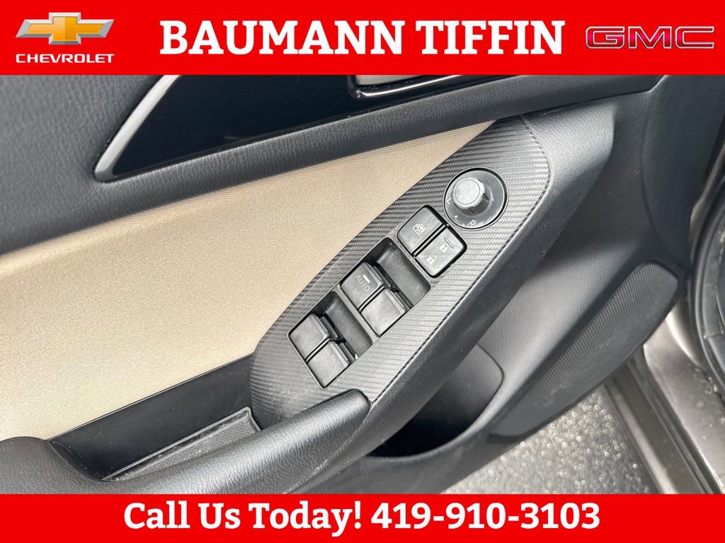 Used 2014 MAZDA MAZDA3 i Sport FWD image 19