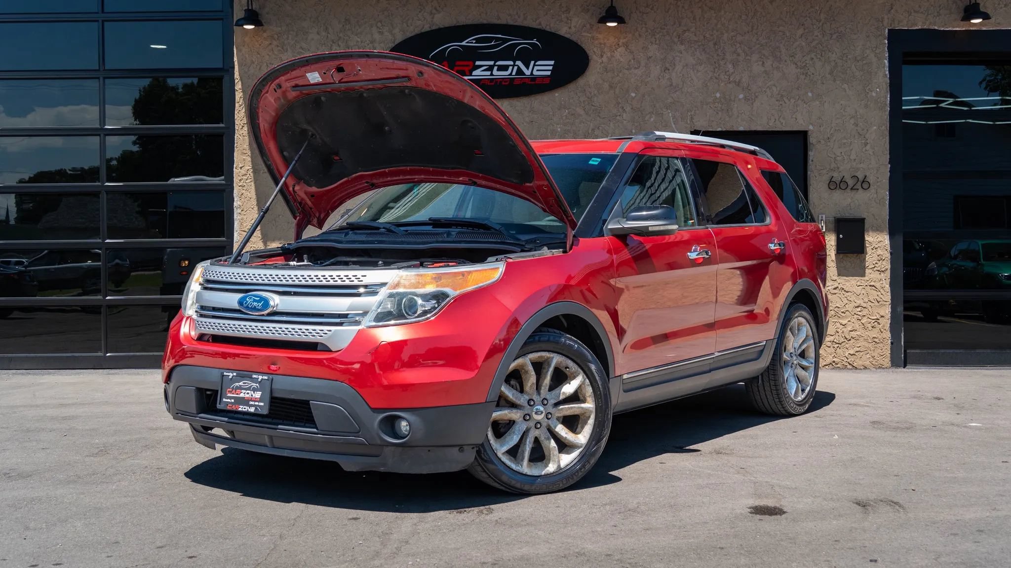 Used 2011 Ford Explorer XLT w/ 202A Rapid Spec Order Code FWD image 11