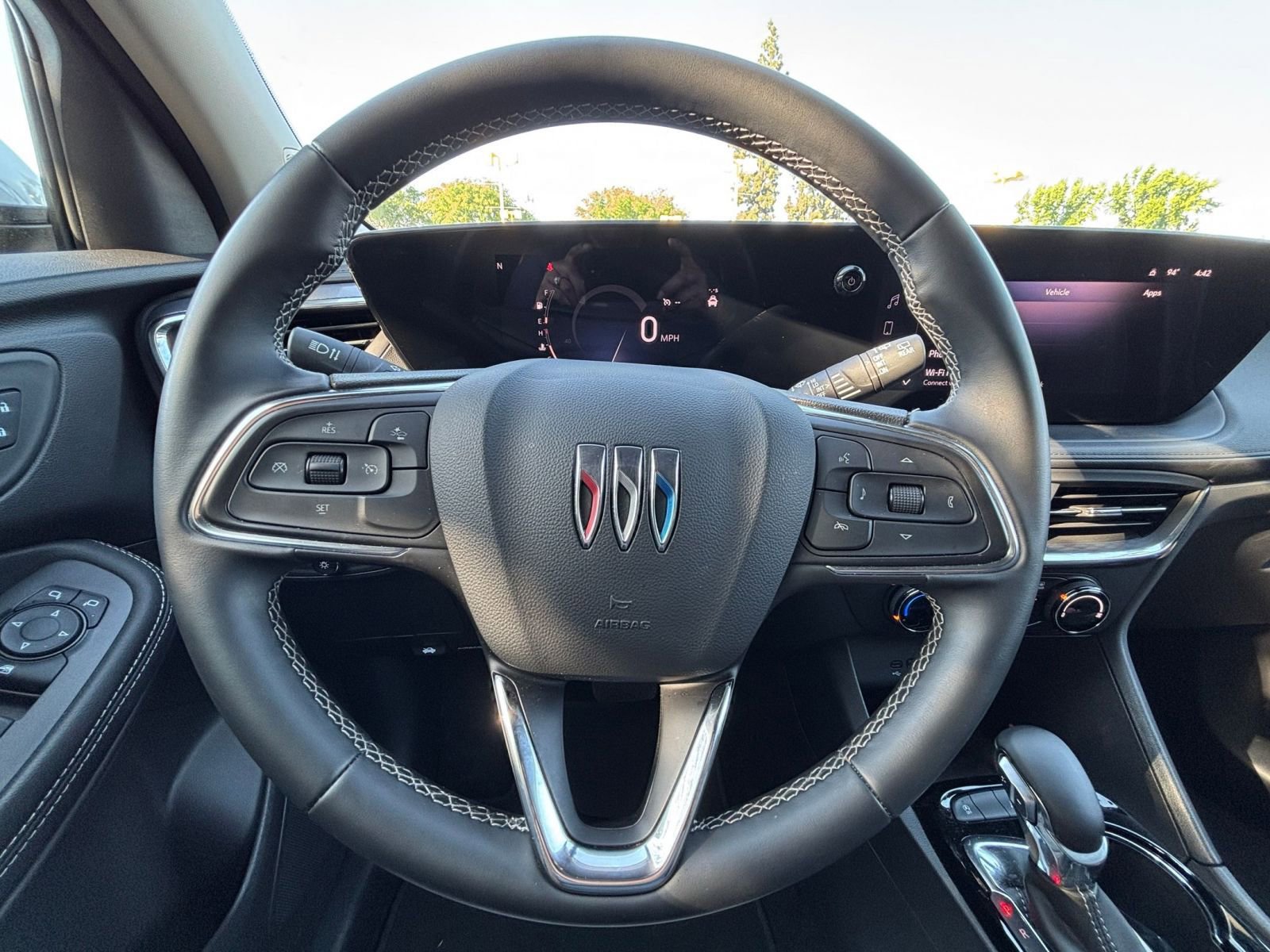 Used 2025 Buick Encore GX Preferred image 24