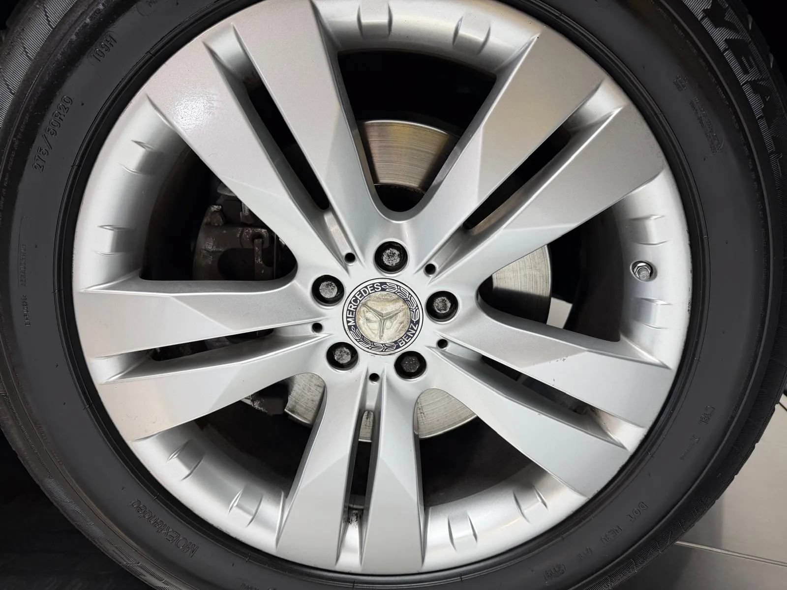 Used 2012 Mercedes-Benz GL 450 4MATIC w/ Premium 1 Pkg image 8